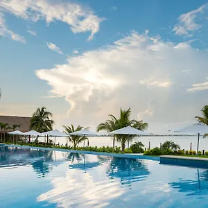 Real 4*, Cancún México